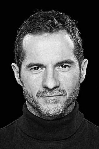 Javier Albalá 배우 프로필