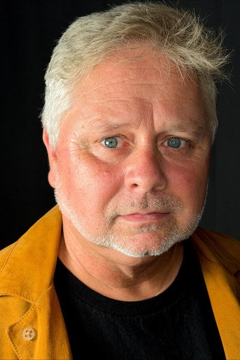 Shaun W. Loeser 배우 프로필